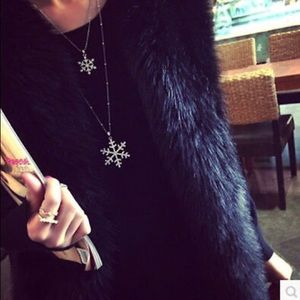 Silver Crystal Rhinestone Snowflake Layer Necklace